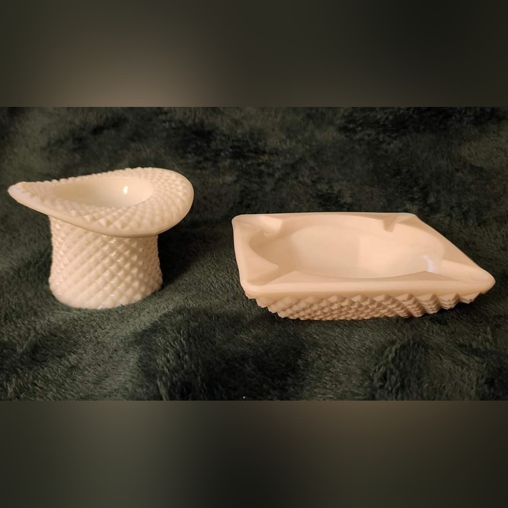 1940's Westmoreland English Hobnail Top Hat Holder & Ashtray SET Milk Glass